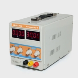 Блок питания цифровой Yihua 305D Два режима работы данной модели: стабилизация тока и стабилизация напряжения, защищен от короткого замыкания и подключения в обратной полярности. Выходное напряжение: 0 — 30 В, выходной ток: 0— 5 А, уровень пульсаций по то