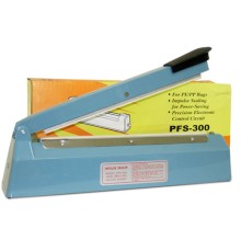 Запайщик PFS-300. Корпус сталь. Время сварки, сек: 0-2.5. Размер шва, мм: 300х2. Свариваемые материалы: полиэтилен, полипропилен, ПВХ, ламинированная бумага, кашированная фольга.