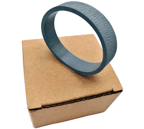 Черный резиновый ролик для дуплексной печати принтера.